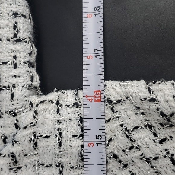 NEW House of Wallace Cropped Avery Blazer Small - Picture 6 of 9